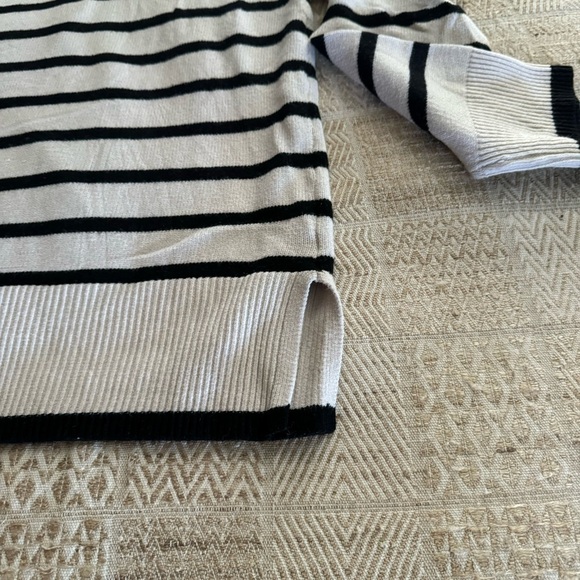 Marled Oversized Boxy Stripe Sweater - Picture 3 of 6